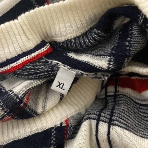 Moncler Gamme Bleu Cashmere Crewneck Sweater - Picture 9 of 9